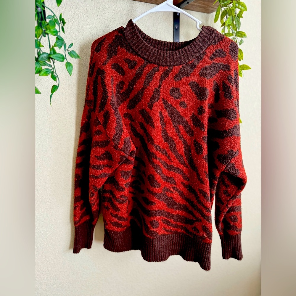 Women’s sweater